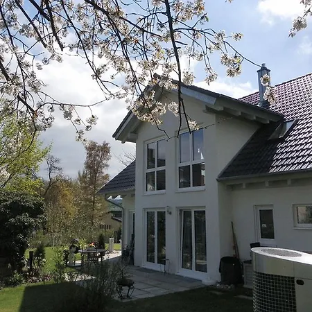 公寓 Fewo Gaienhofen 盖恩霍芬